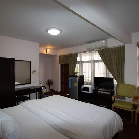 Marhaba House Hotel Csiangmaj Kültér fotó