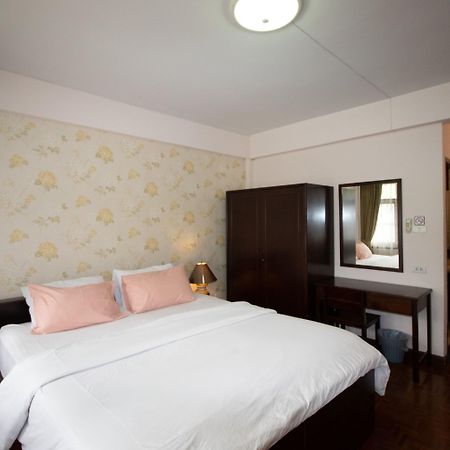 Marhaba House Hotel Csiangmaj Kültér fotó