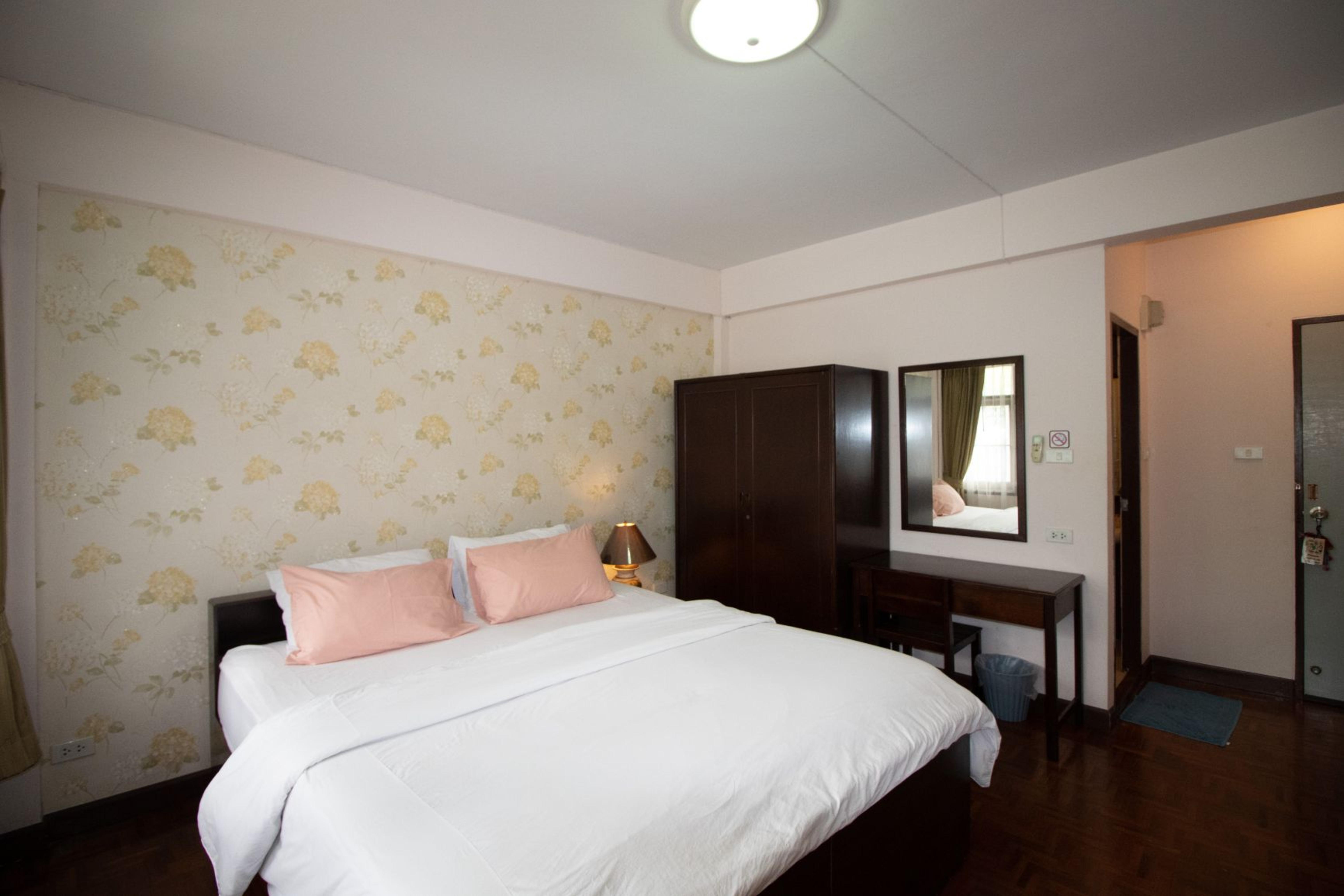 Marhaba House Hotel Csiangmaj Kültér fotó