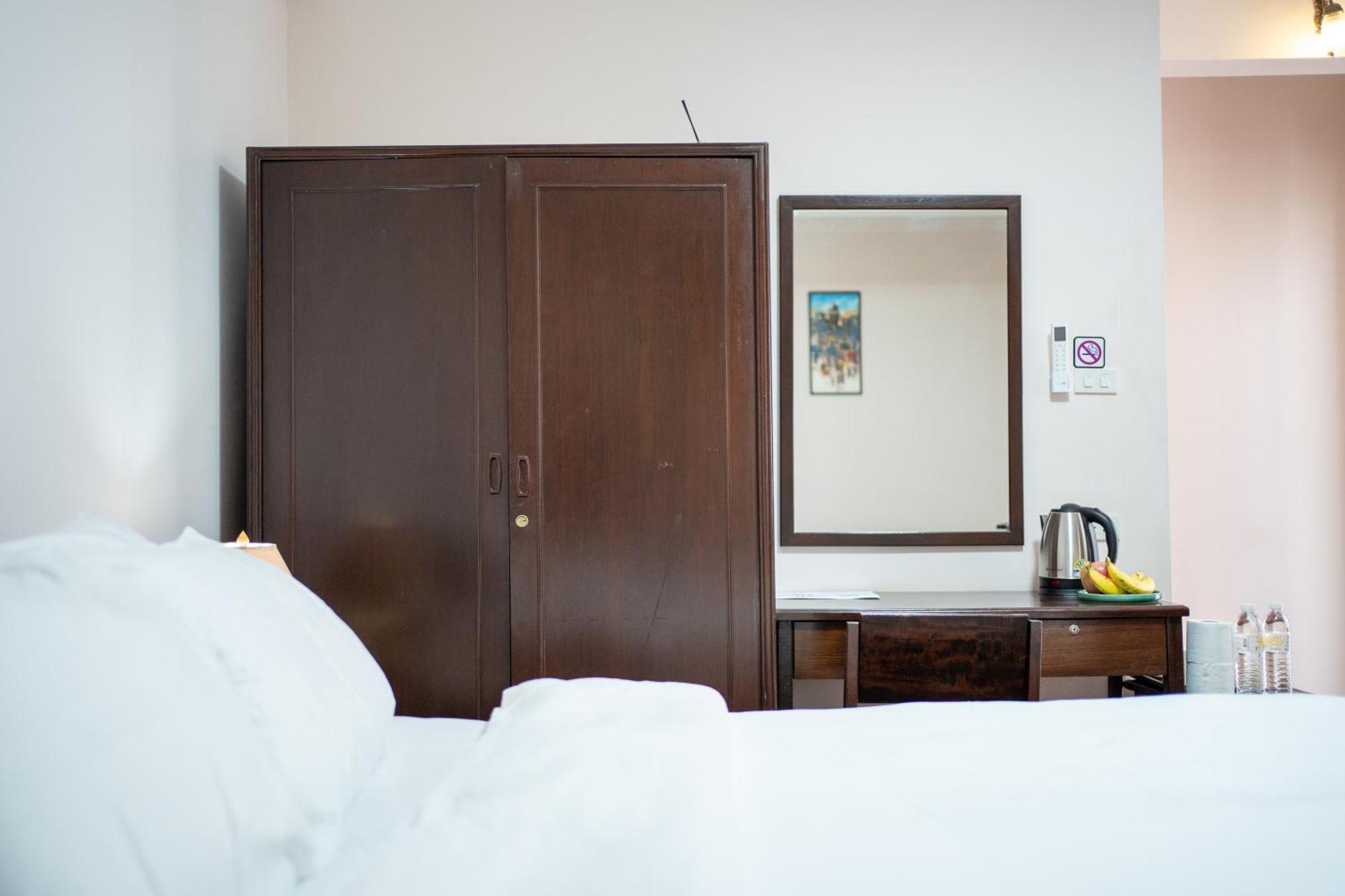 Marhaba House Hotel Csiangmaj Kültér fotó